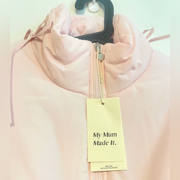 My Mum Made It Bow puffer jacket - Picture 6 of 9